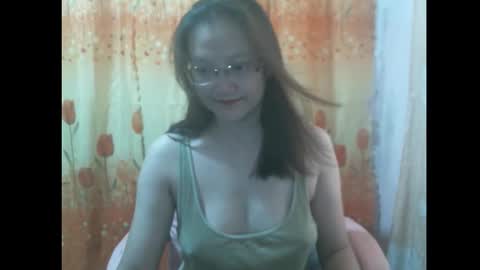 gorgeousmama online show from October 3, 2:27 am