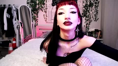    online show from February 8, 4:03 am