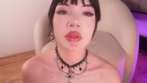 Gothel online show from March 18, 8:14 pm