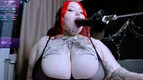 Elina  start 800 pm GMT online show from November 28, 4:54 pm