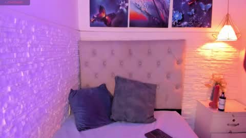 Gracey Milf online show from February 19, 11:17 am