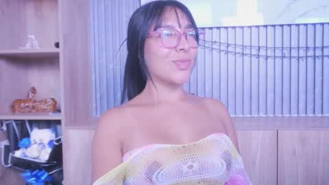 GRECIADOMM555 online show from February 11, 9:27 pm