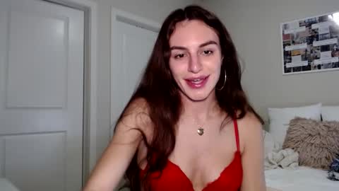 Gracie Smith online show from February 3, 1:09 am