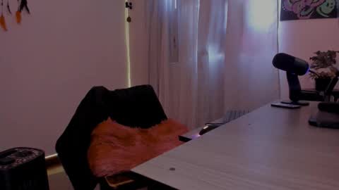 Medussa online show from November 7, 9:20 pm