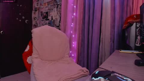 Medussa online show from January 7, 9:46 pm