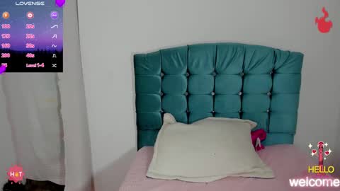 greicy_rouse online show from March 4, 5:34 pm