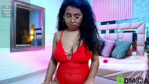    online show from April 1, 11:13 pm