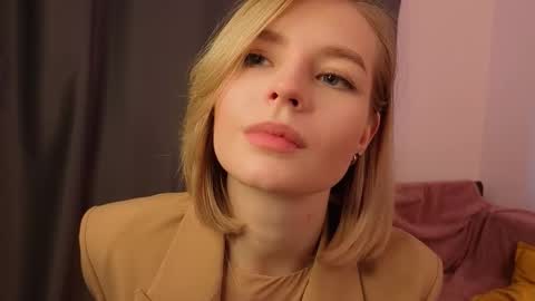 Jannie online show from November 14, 10:26 am