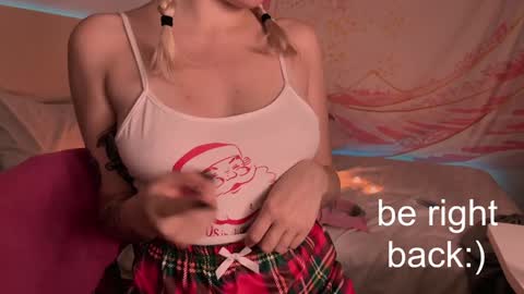 Lana online show from January 25, 7:38 pm