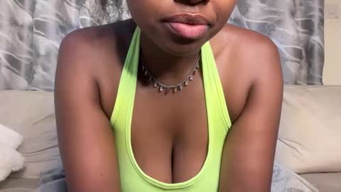 h_o_t_goddess online show from May 27, 2:52 am
