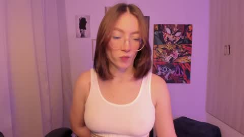haanna_thompsoon online show from May 20, 2:41 am