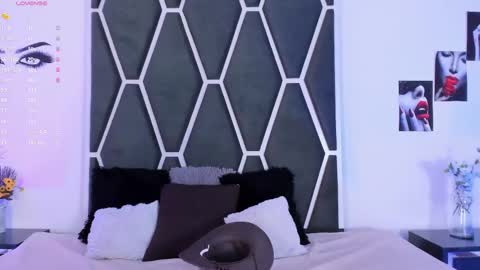 Kendal online show from February 28, 3:59 pm