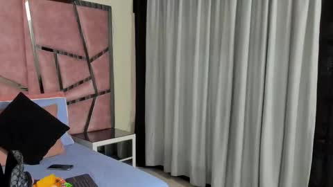 Hailey online show from September 15, 11:40 am