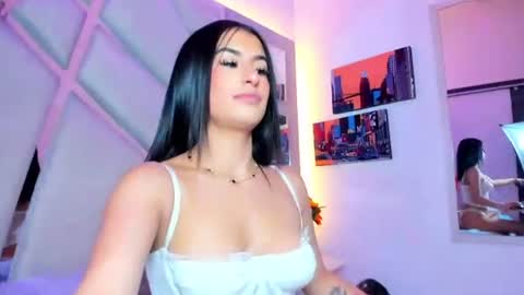 Hailey Petite online show from July 17, 2:54 pm