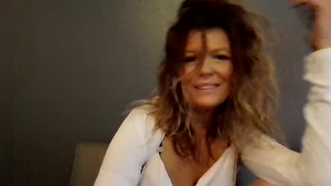 Hailey online show from January 7, 6:55 pm