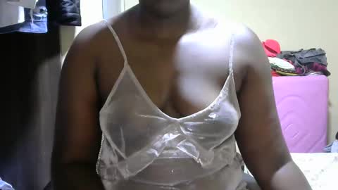 hairypussybigassy001 online show from January 27, 1:37 am