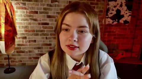 HaleySun online show from October 23, 2:12 pm