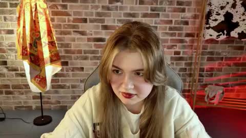 HaleySun online show from October 14, 1:46 pm