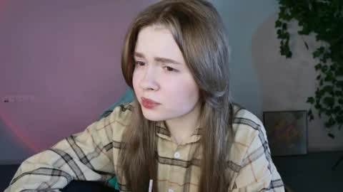 HaleySun online show from November 11, 3:20 pm