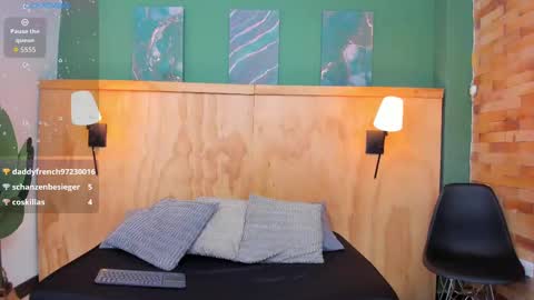 Halley Lorens online show from September 16, 7:11 pm