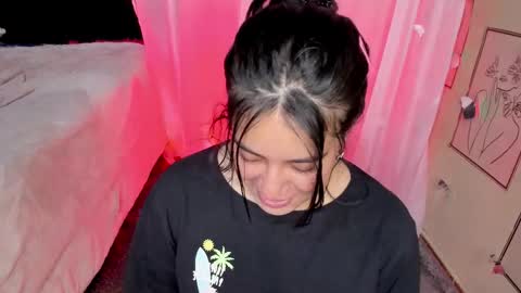 Hanah Montana Independent model online show from November 25, 1:24 pm