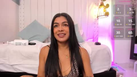hanah_gray online show from January 9, 11:25 am