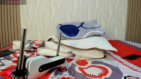 hanasleep online show from April 16, 8:19 pm