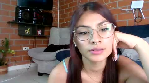 hanna online show from February 7, 7:06 pm