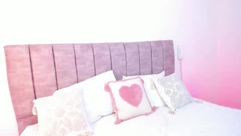 hanna_bunny15 online show from October 10, 8:36 pm