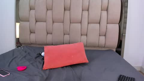 Hanna Castro online show from September 26, 3:59 am