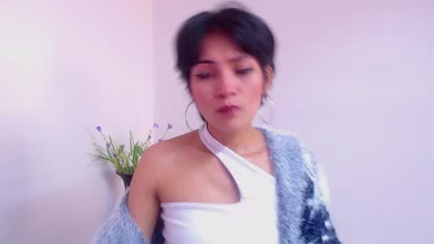 Sara online show from January 26, 2:30 pm