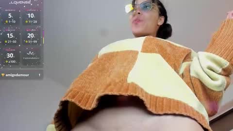 HANNA online show from December 15, 1:49 pm