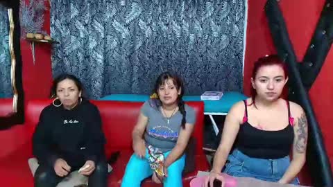 Hanna online show from February 27, 12:32 am