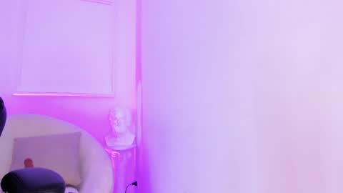 Hanna online show from January 30, 9:04 pm