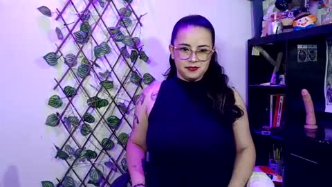 hanna_moons online show from July 9, 4:04 am