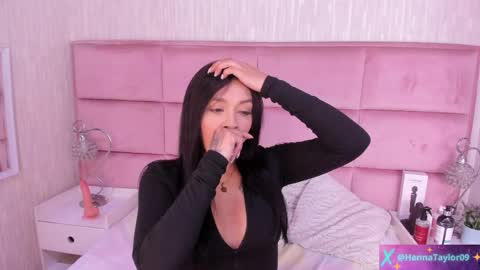  Hanna  online show from April 9, 8:42 am