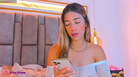 Eliana online show from September 15, 11:34 pm