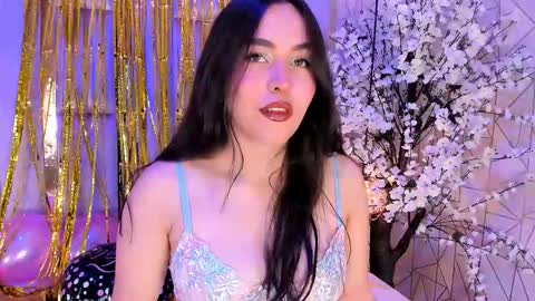  Hanna Collins  online show from January 10, 1:05 pm