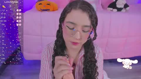 hannacutegod online show from September 15, 7:16 am