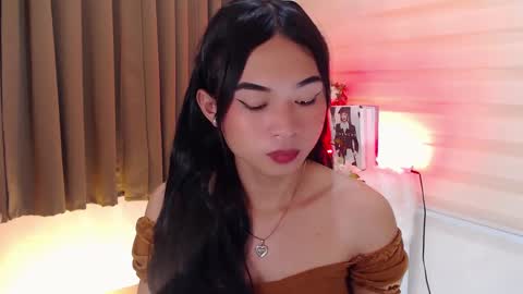 Riah online show from February 3, 5:18 am