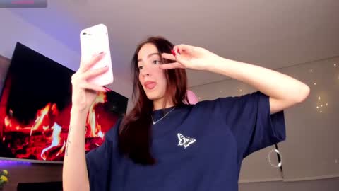 Hannah online show from January 5, 11:22 pm