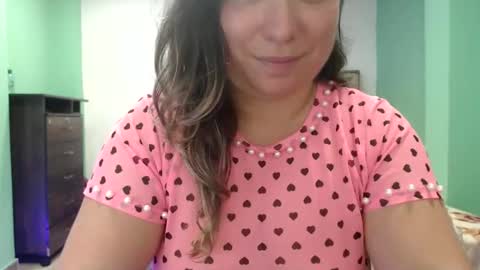 hannahevans2 online show from June 6, 1:56 am