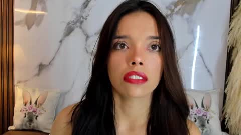 Hannahill69 online show from February 24, 4:58 am