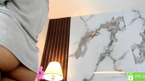 Hannahill69 online show from January 28, 4:29 am