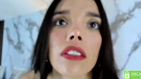 Hannahill69 online show from January 27, 4:41 am