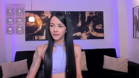 HANNAH J online show from June 12, 1:30 pm