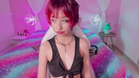 Hannah online show from February 8, 3:31 pm