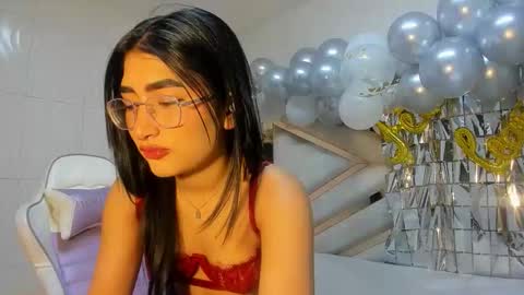 Hanna online show from January 19, 3:57 am