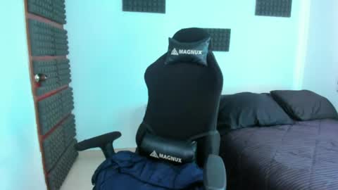 Hanna  online show from March 31, 10:10 pm