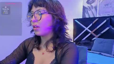 hannita_01 online show from June 13, 11:51 am